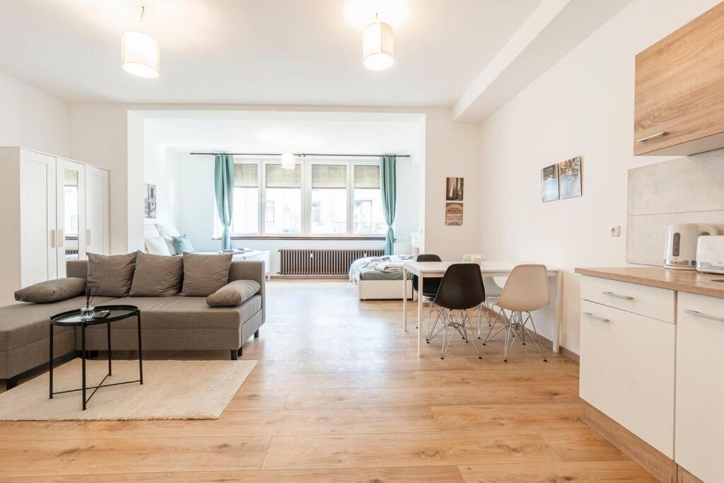 Stilvolles Apartment Fuer 4 Pers. Бремен Екстер'єр фото